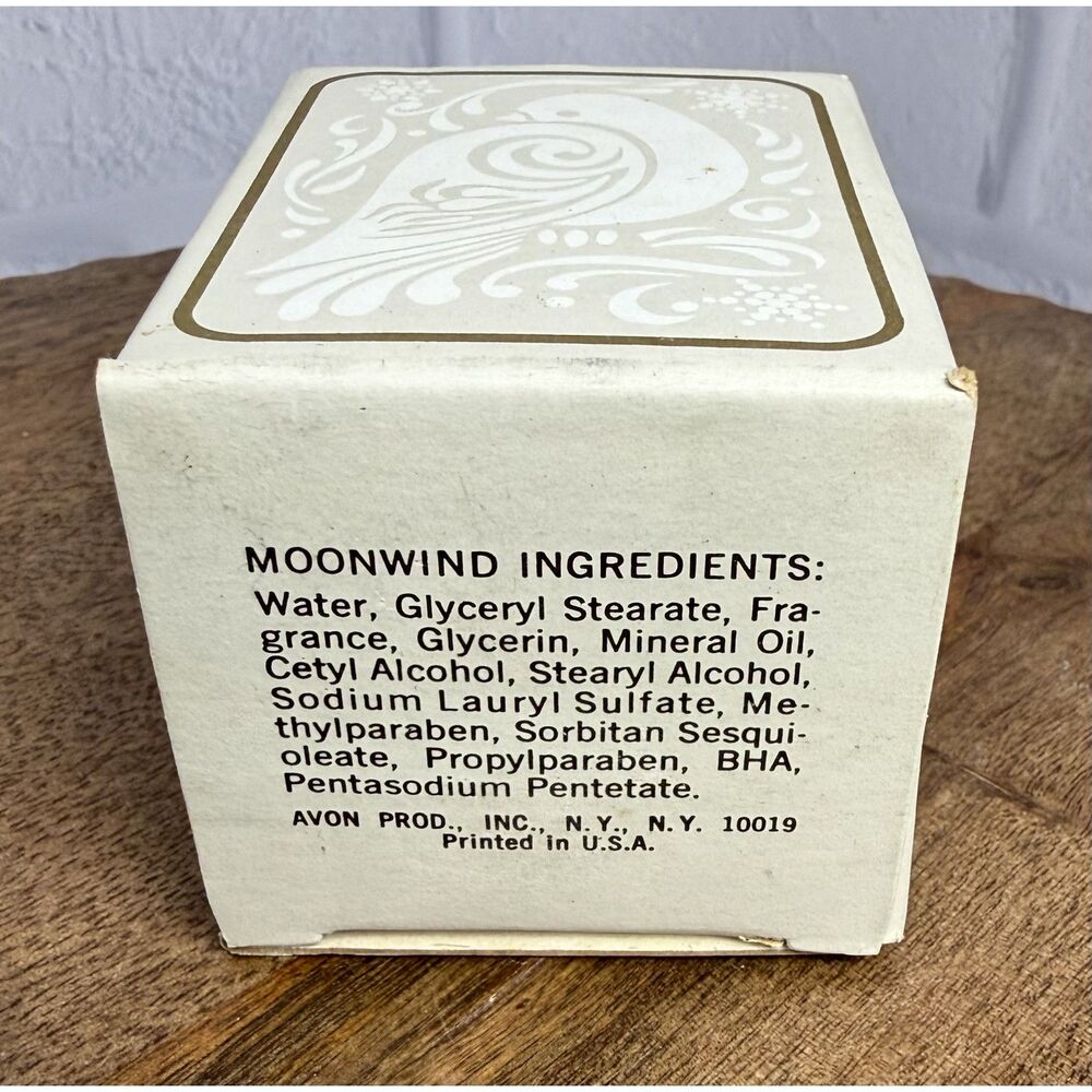 NEW Vintage Vintage 70s Avon Snowbird Moonwind Cream Sachet & Box - Picture 12 of 12